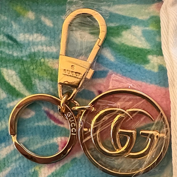 Gucci Gold GG Key Holder - Picture 2 of 2